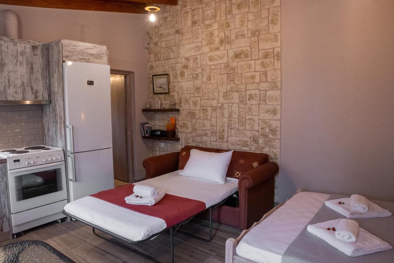 Mozart House Studio Amarynthos Exterior foto